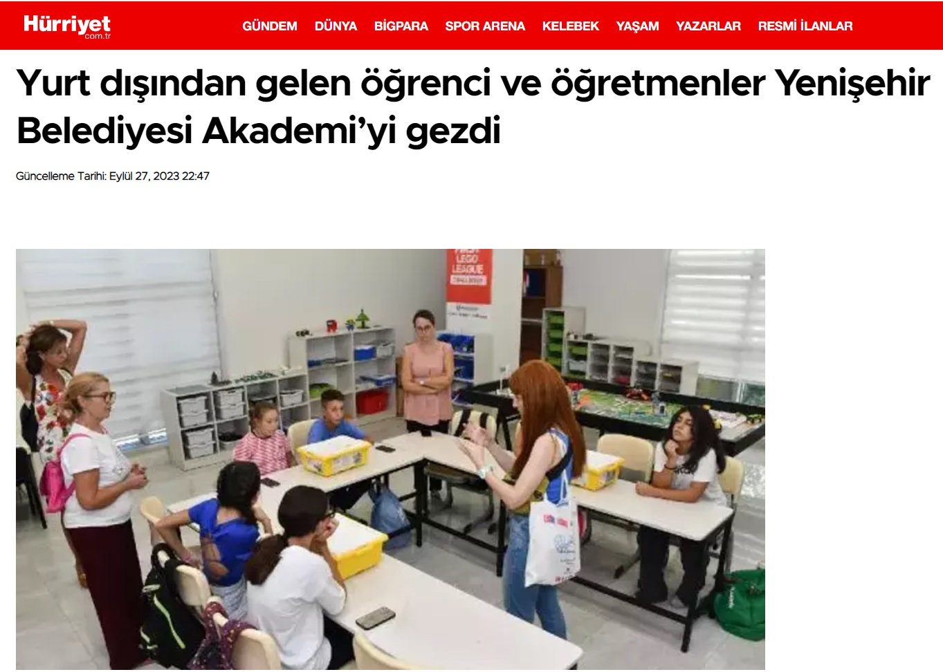Yurt dışından gelen öğrenci ve öğretmenler Yenişehir Belediyesi Akademi’yi gezdi