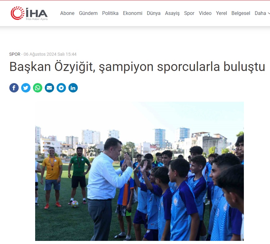 Başkan Abdullah Özyiğit, şampiyon sporcularla buluştu