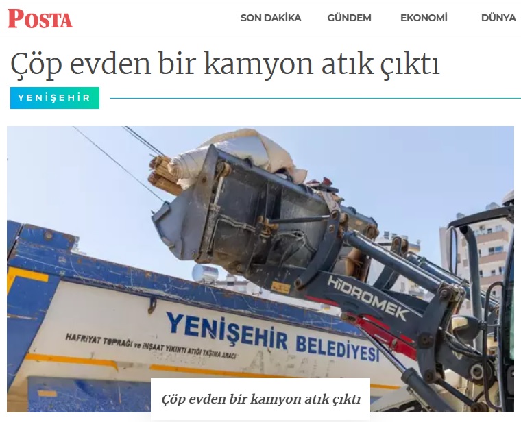 Yenişehir Belediyesi “çöp ev” niteliğindeki meskenden bir kamyon çöp çıkardı