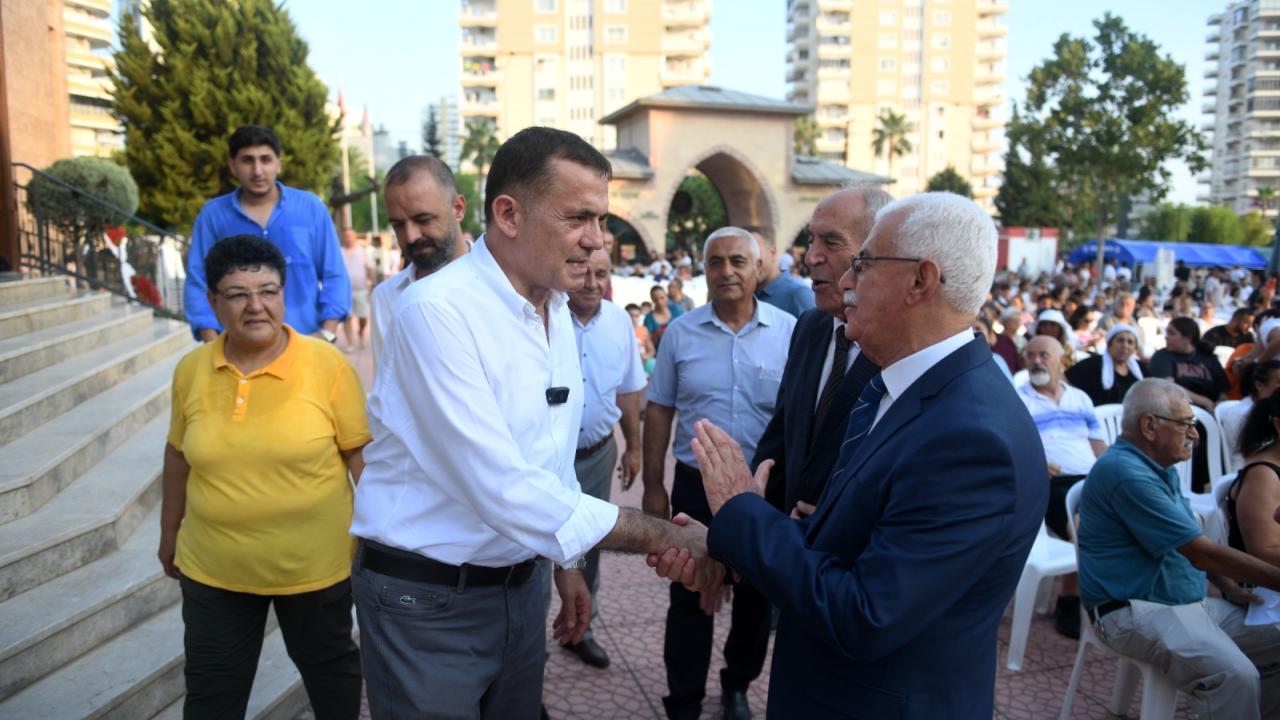 Başkan Özyiğit, Mersin Cemevi’nde Aşure etkinliğine katıldı