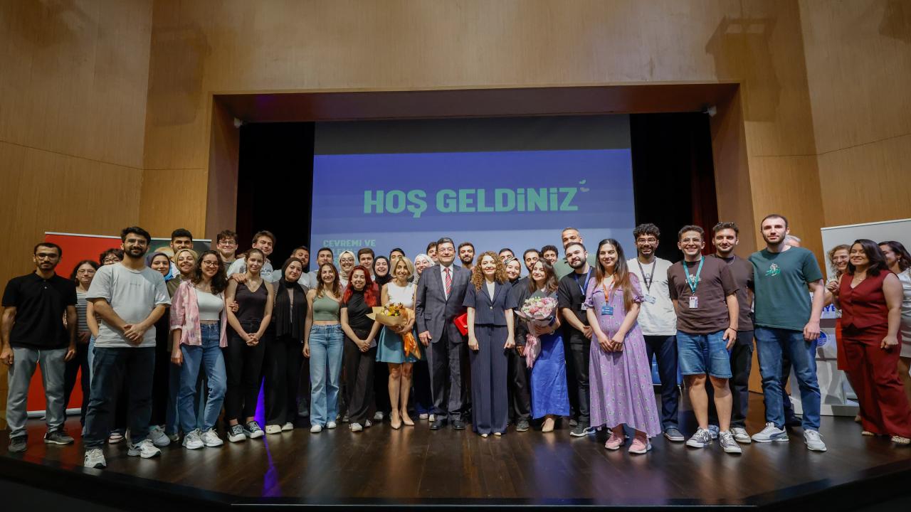 Yenişehir Belediyesinin çocuk sağlığı panelleri devam ediyor
