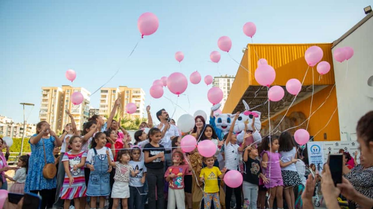 Dünya Kız Çocukları Günü Yenişehir’de renkli etkinliklerle kutlandı