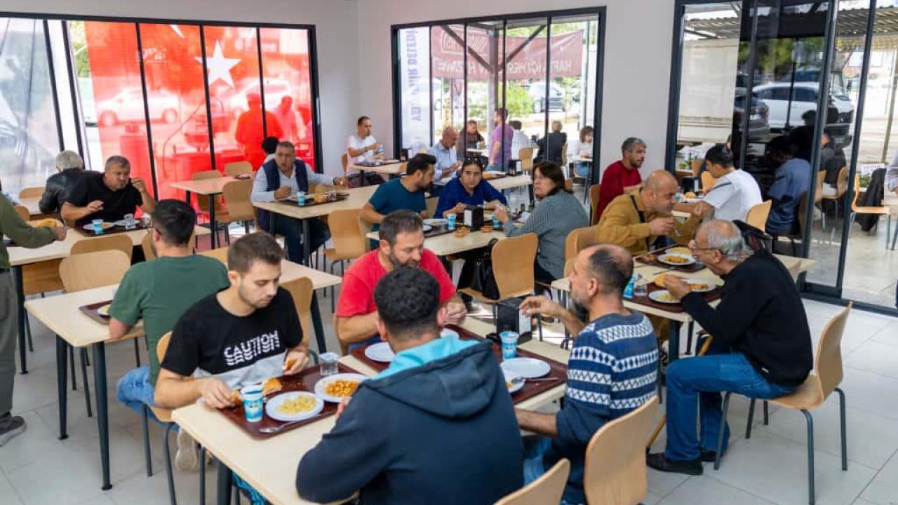 Yenişehir’de çorba parasına 3 çeşit yemek