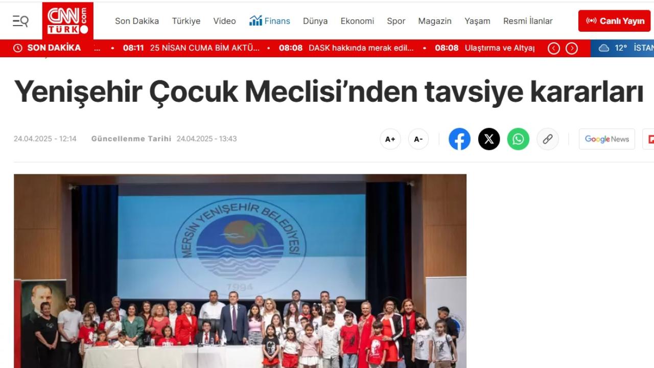 Başkan Abdullah Özyiğit ve Meclis Üyeleri koltuklarını çocuklara devretti
