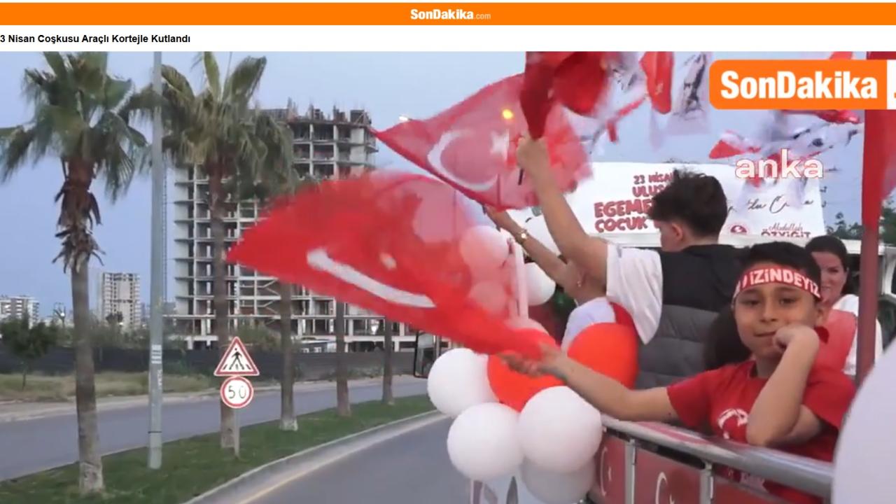 Yenişehir Belediyesi araçlı kortejle 23 Nisan coşkusunu kente yaydı