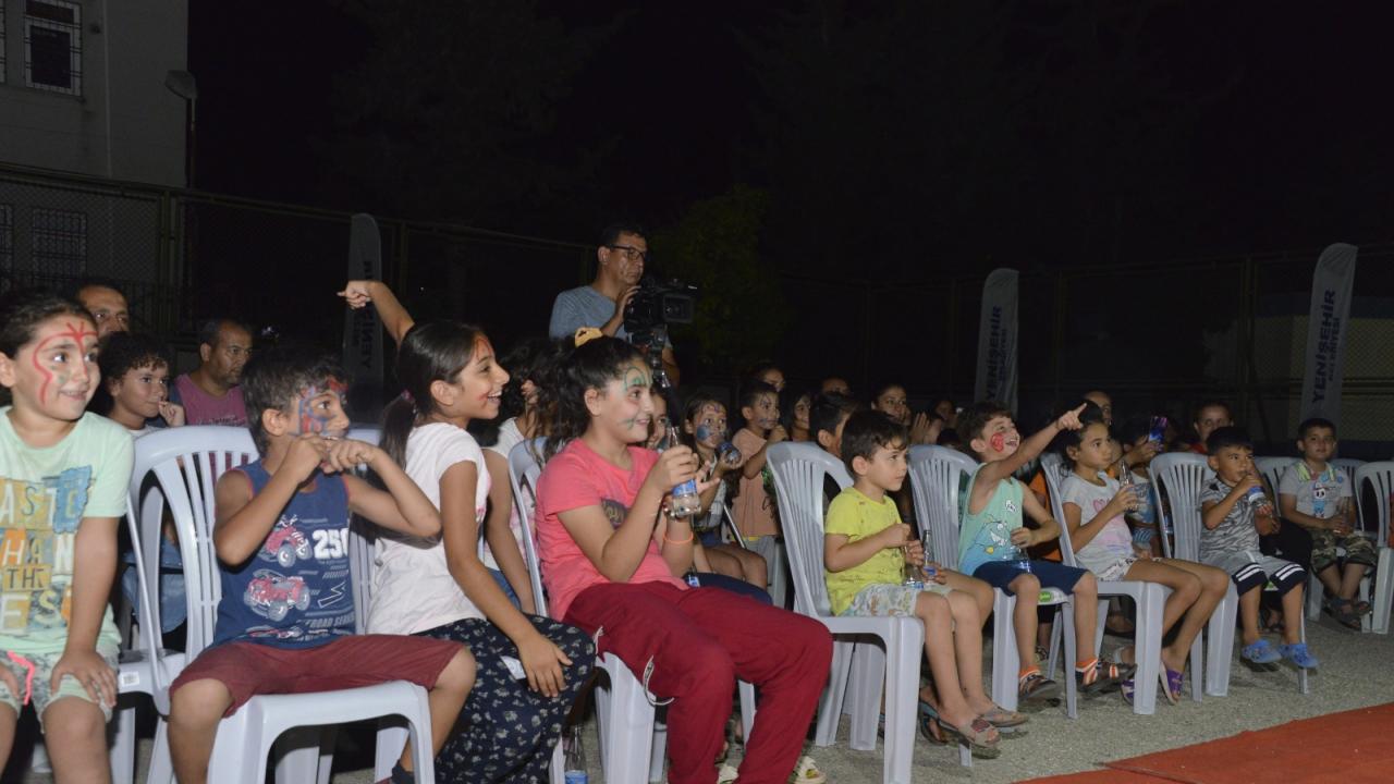 Yenişehir Belediyesi, çocuk tiyatrosunu mahallelere taşıyor