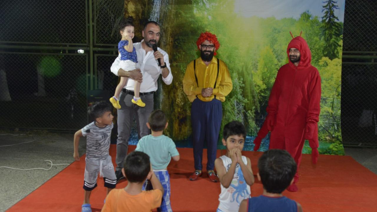 Yenişehir Belediyesi, çocuk tiyatrosunu mahallelere taşıyor