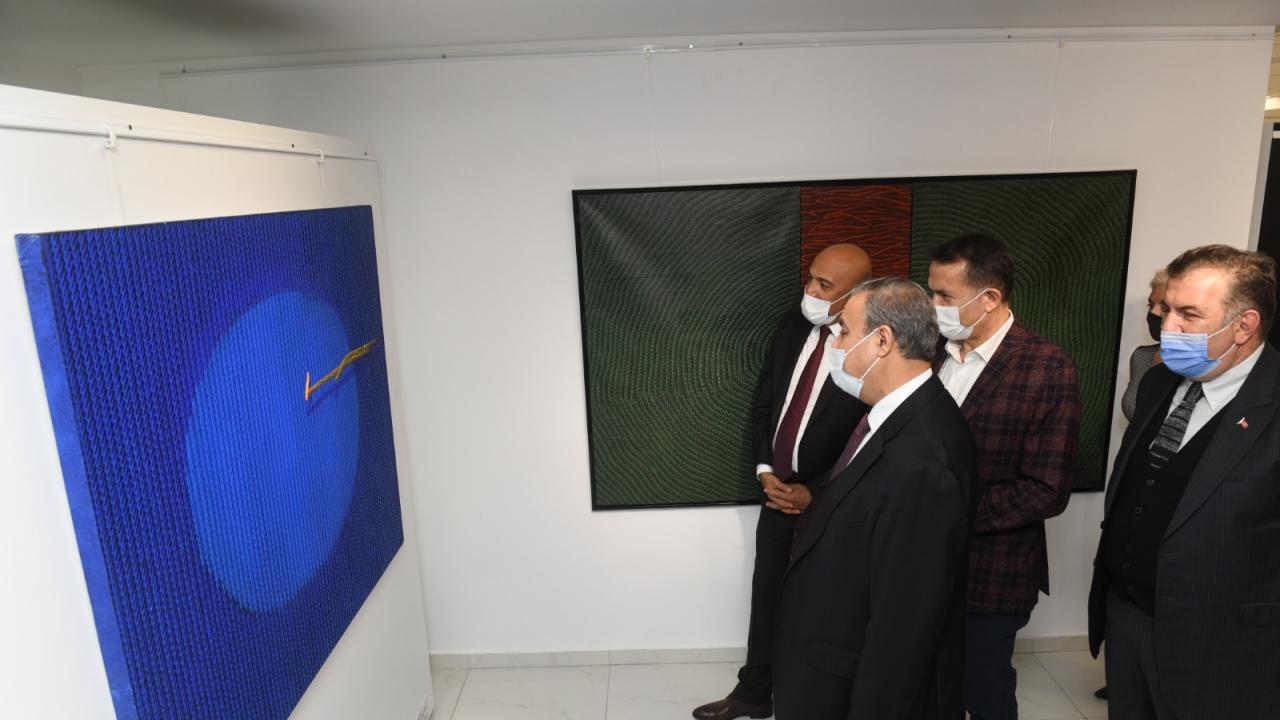 Vali Ali İhsan Su, Ahmet Yeşil sergisini gezdi
