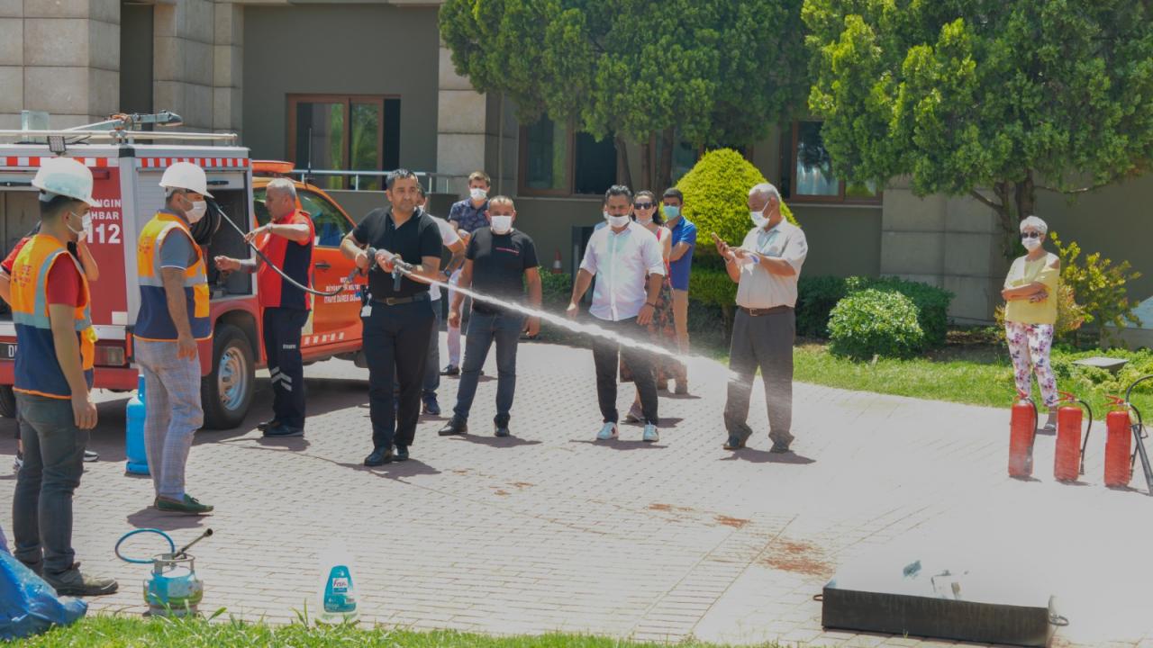 Yenişehir Belediyesi personeline yangın eğitimi