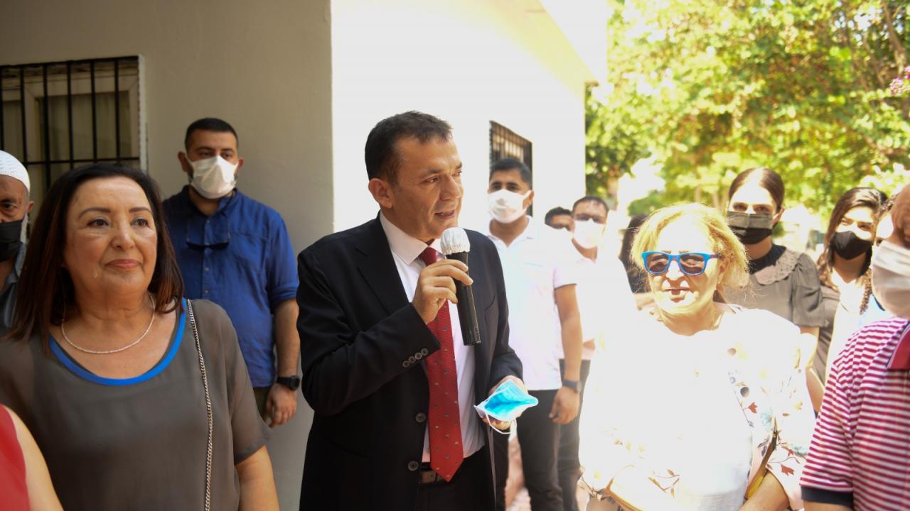 Yenişehir  Belediyesi Aşevi'nde vatandaşlara aşure ikramı