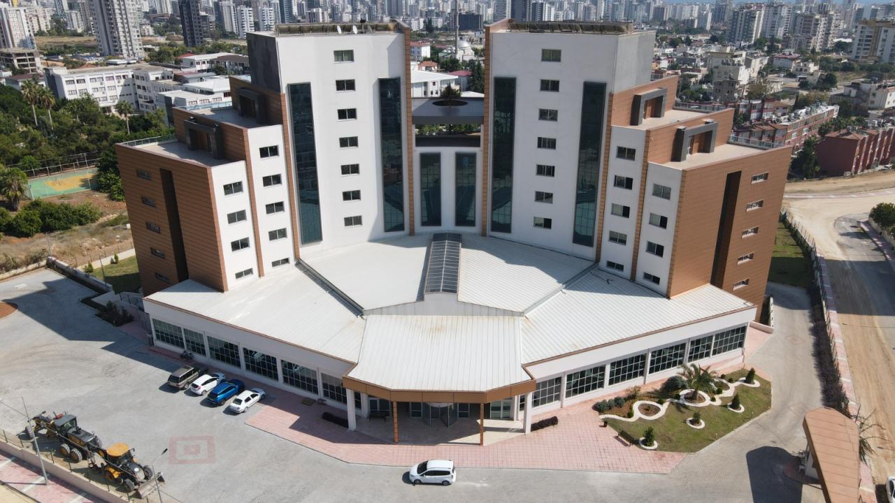 Yenişehir Belediyesi 400 üniversitelinin daha barınma sorununu ortadan kaldırdı