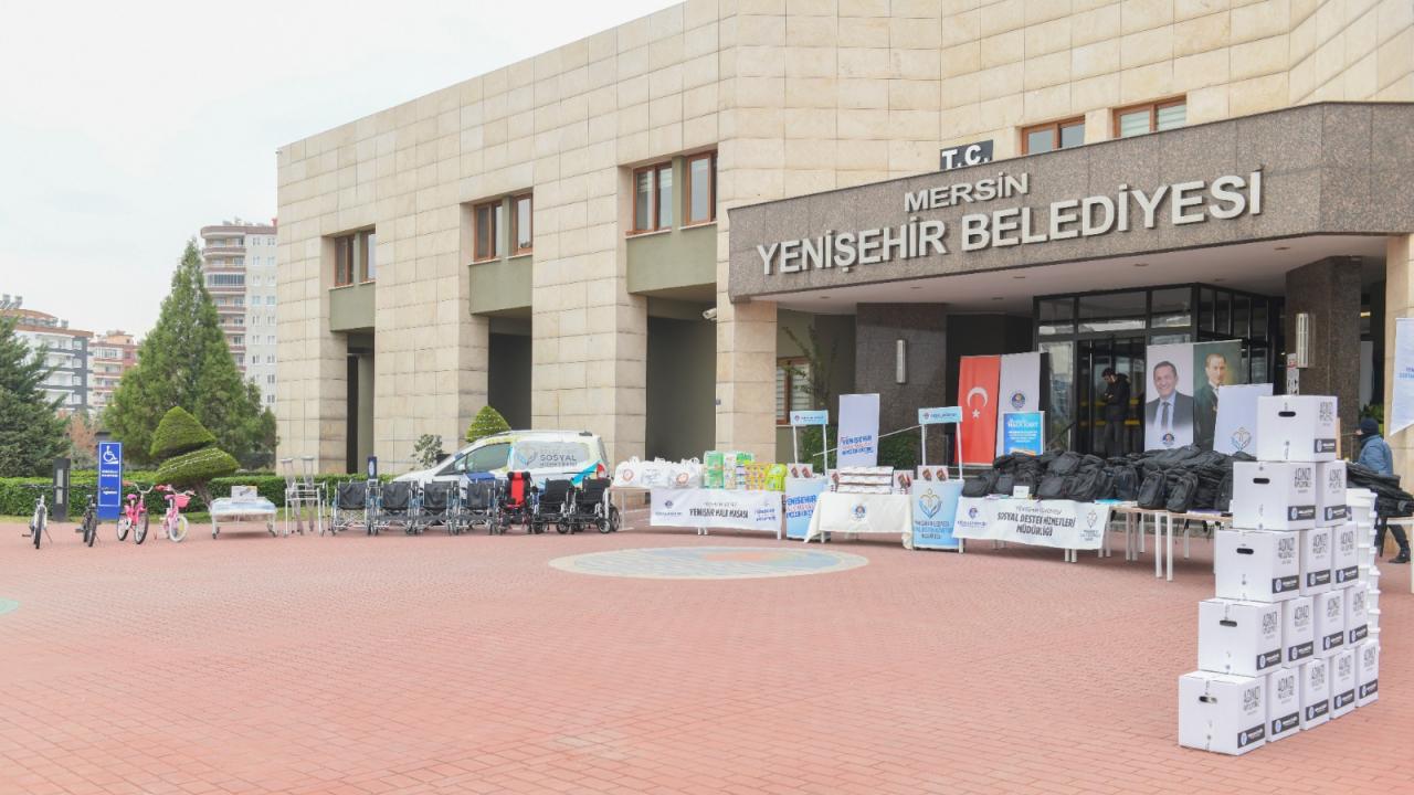 Yüzlerce aile Yenişehir Belediyesinin sosyal yardımlarıyla yeni yıla giriyor