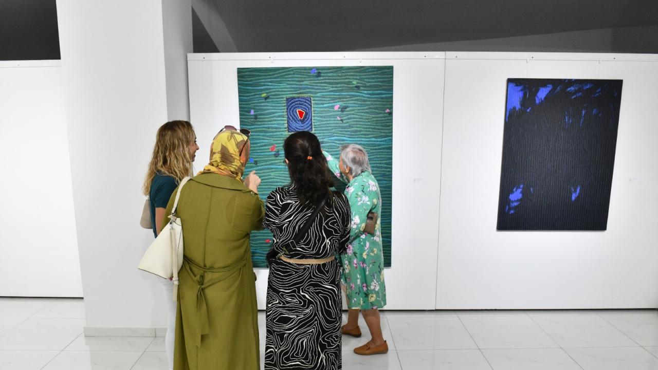 “Kültürel Aktarımlar”  sergisi Yenişehir’de açıldı