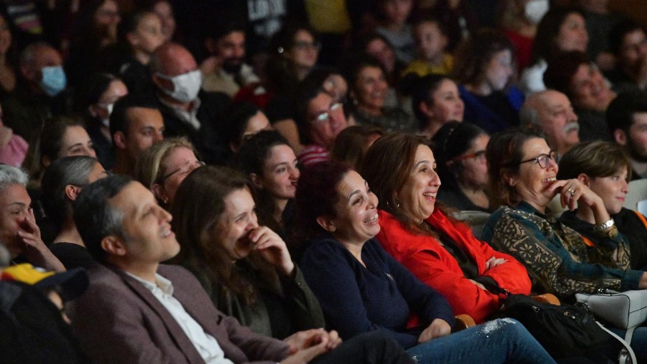 2.Yenişehir Komedi Oyunları Festivali başladı