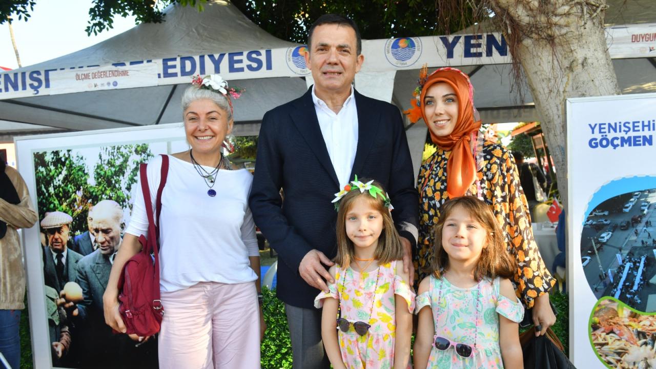Yenişehir Belediyesi festivalde binlerce ziyaretçiyi ağırladı