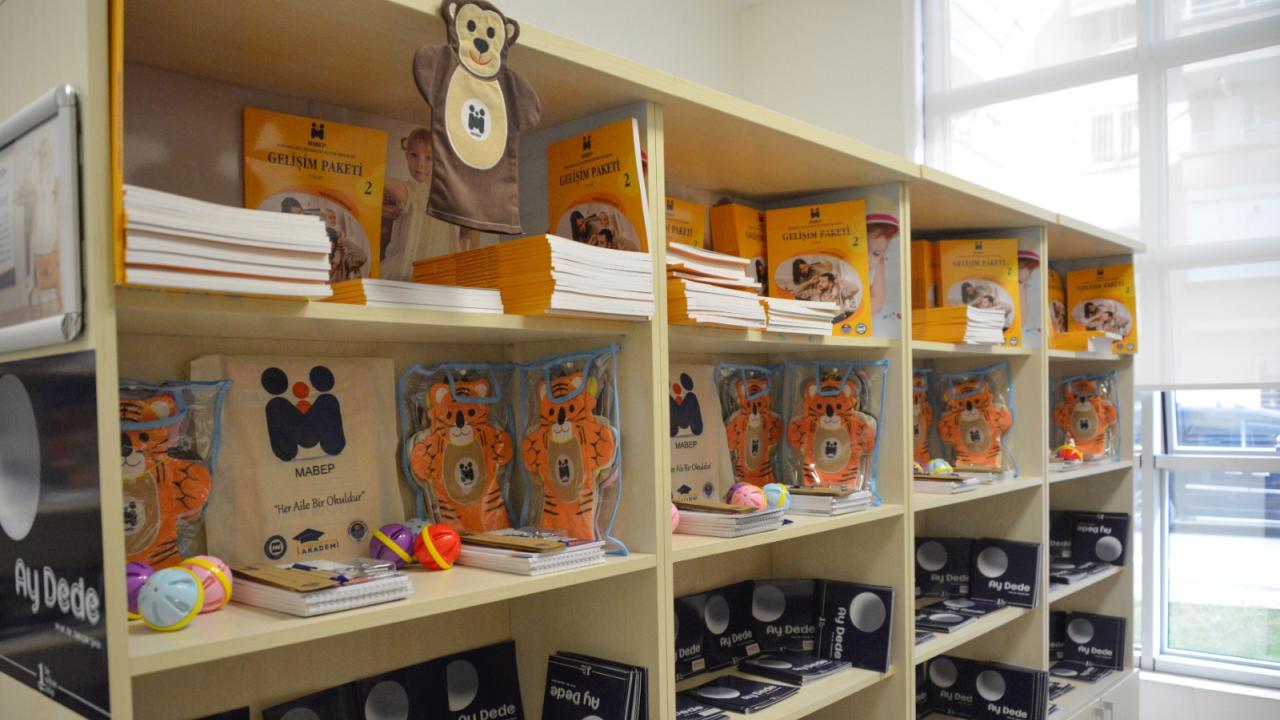 Yenişehir Belediyesi Bebek Kütüphanesi ile çocukların gelişimine katkı sunuyor