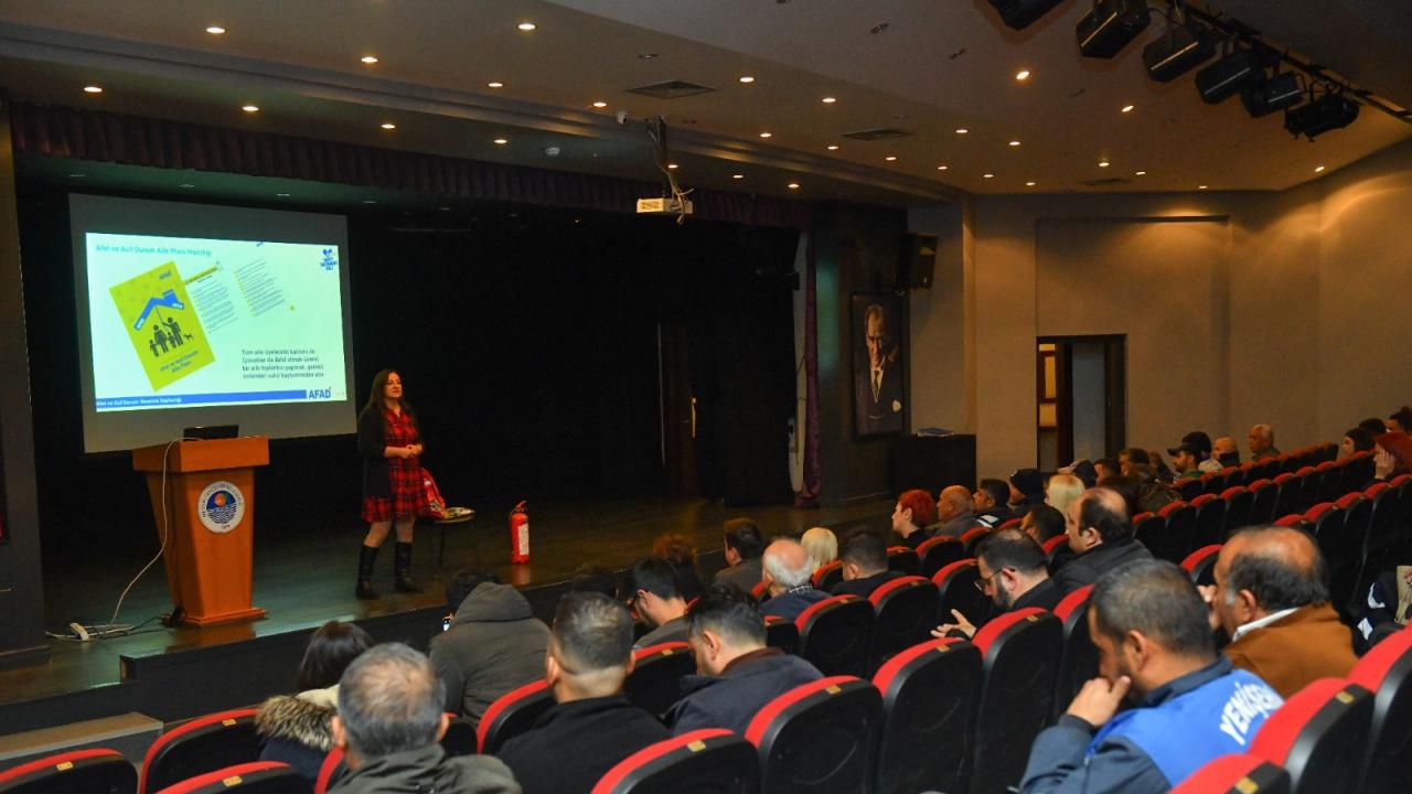 Yenişehir Belediyesinden personele afet farkındalık eğitimi