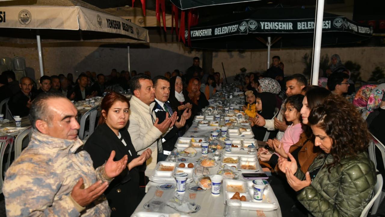 Başkan Abdullah Özyiğit, Değirmençaylılarla iftar sofrasında buluştu