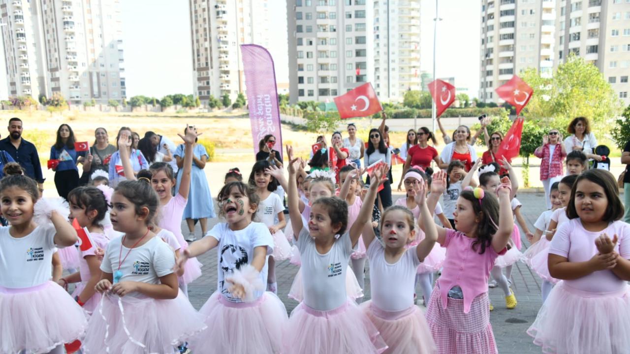 Yenişehir Belediyesinden 100.yıla yakışır kutlamalar 