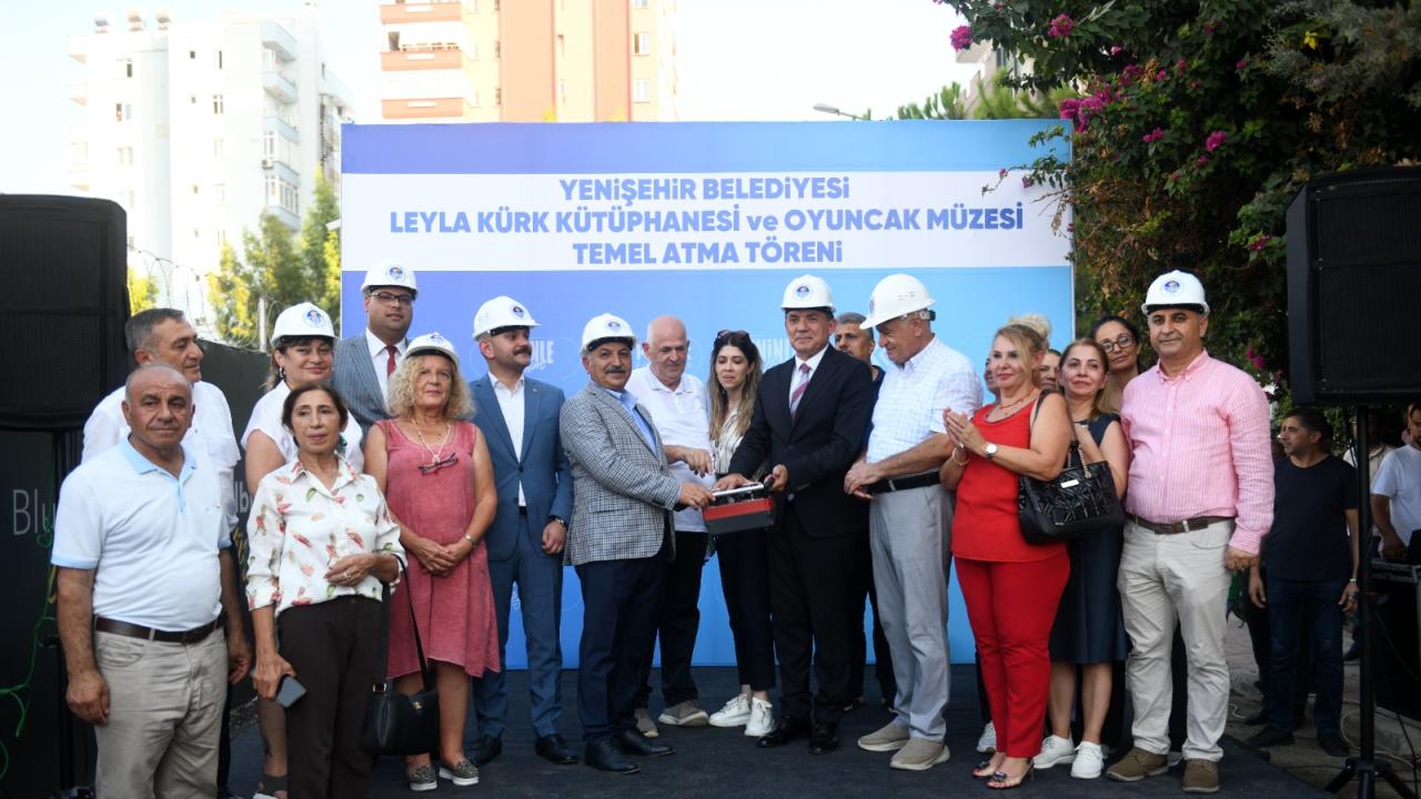 Yenişehir Belediyesi büyük kent kütüphanesi ve oyuncak müzesinin temelini attı