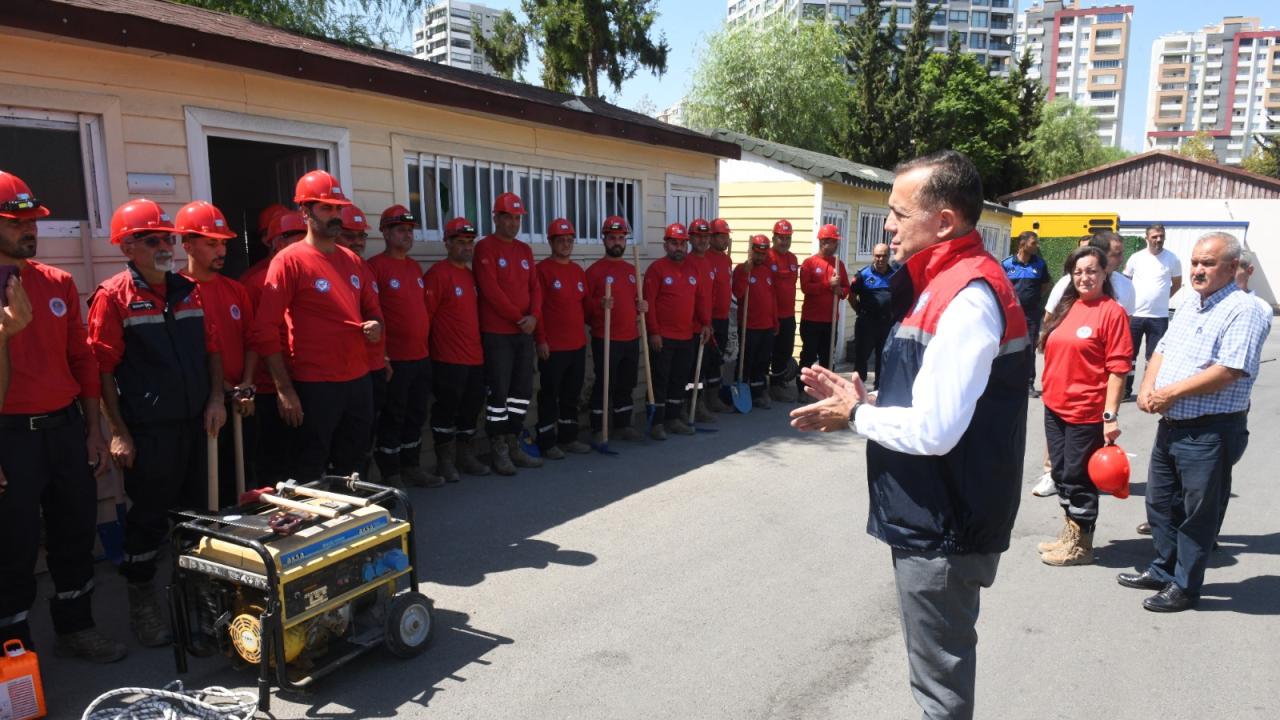 Yenişehir Belediyesi deprem tatbikatına katıldı