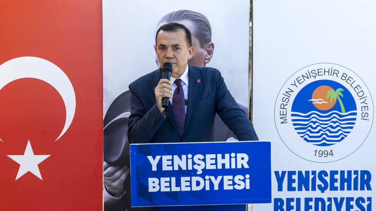 Yenişehir Belediyesi çocuklar için mahallelerde  halı saha açmaya devam ediyor
