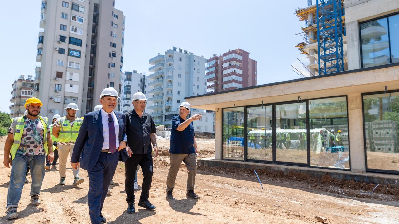 Yenişehir Belediyesi Mersin’e kent kütüphanesi ve oyuncak müzesi kazandırıyor