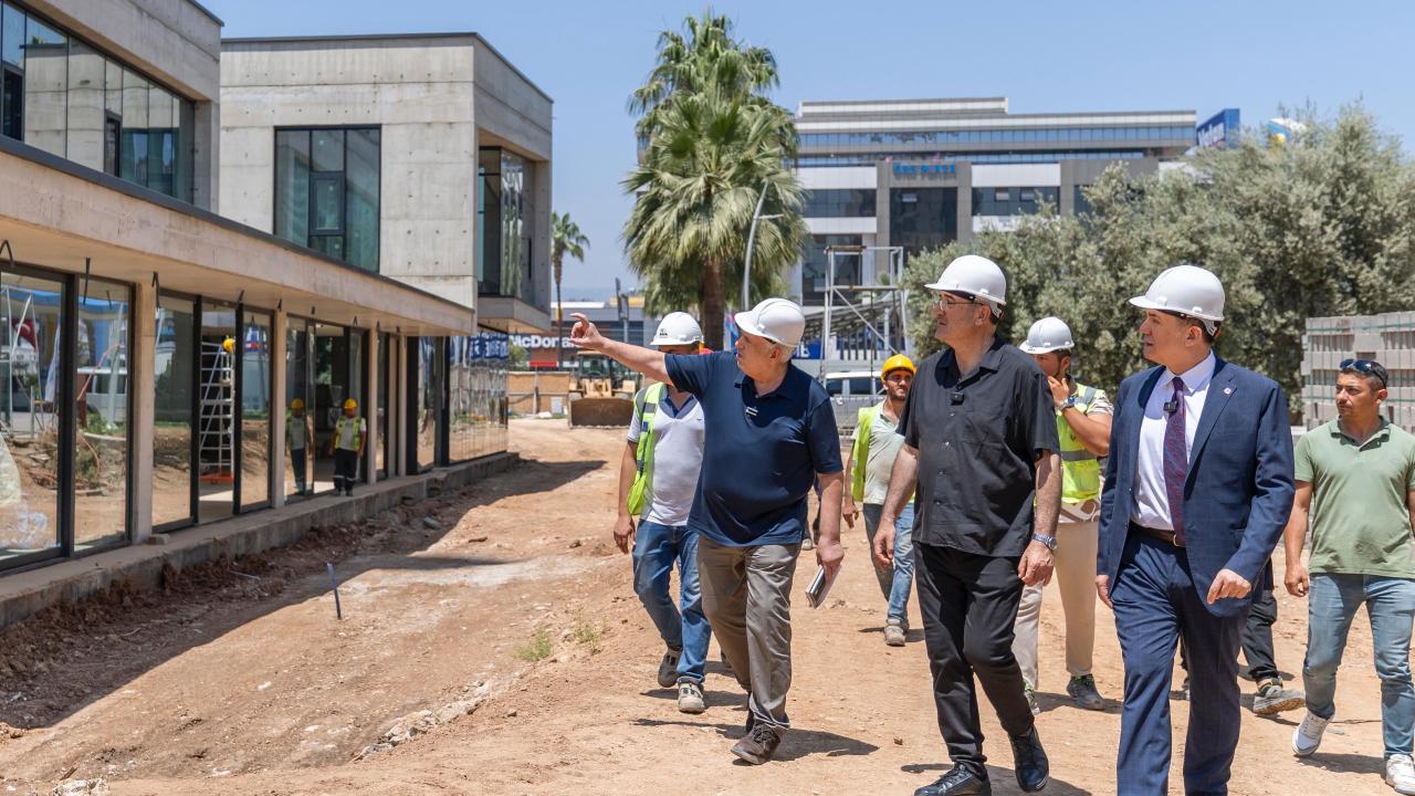 Yenişehir Belediyesi Mersin’e kent kütüphanesi ve oyuncak müzesi kazandırıyor