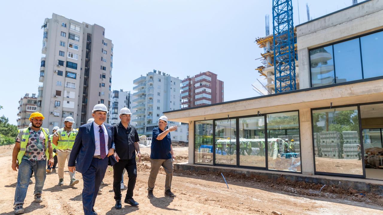 Yenişehir Belediyesi Mersin’e kent kütüphanesi ve oyuncak müzesi kazandırıyor