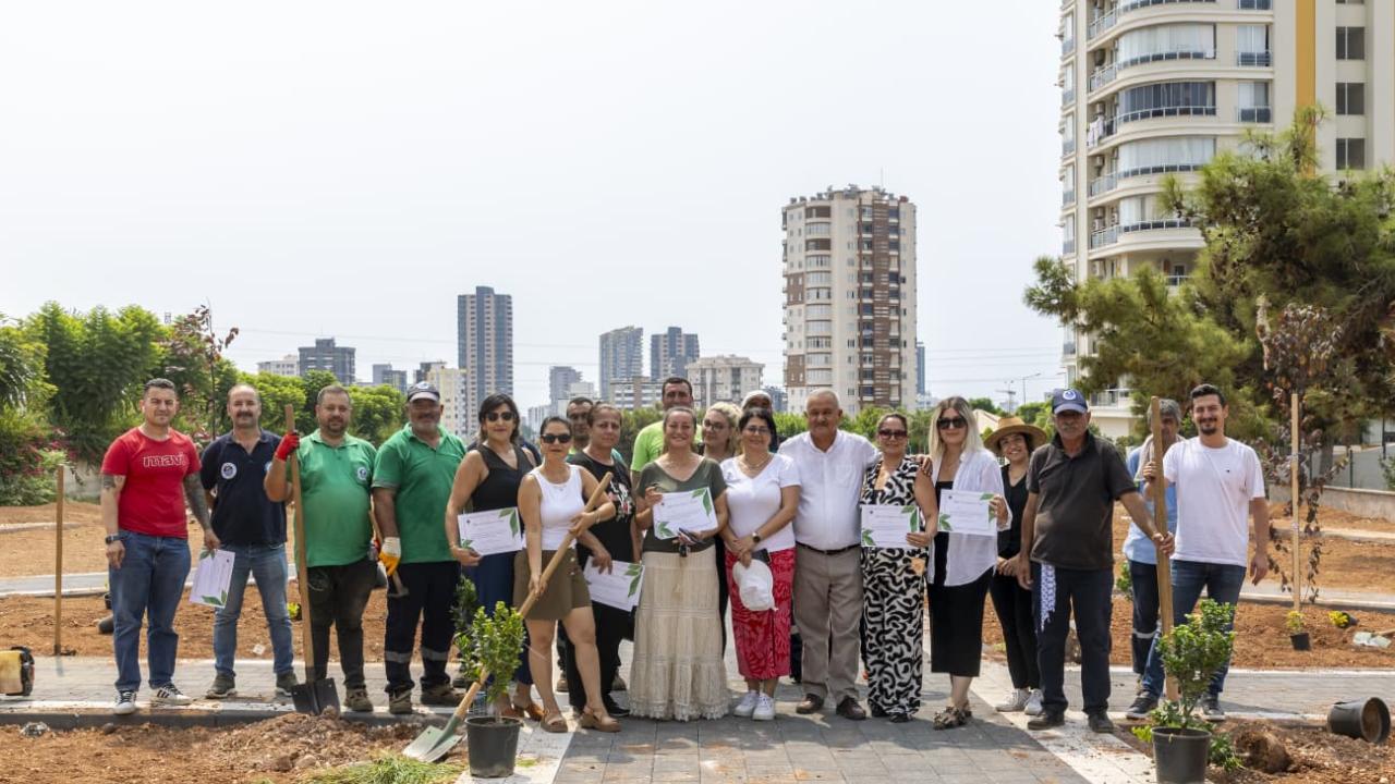 Yenişehir Belediyesi kenti yeşillendirmeye devam ediyor