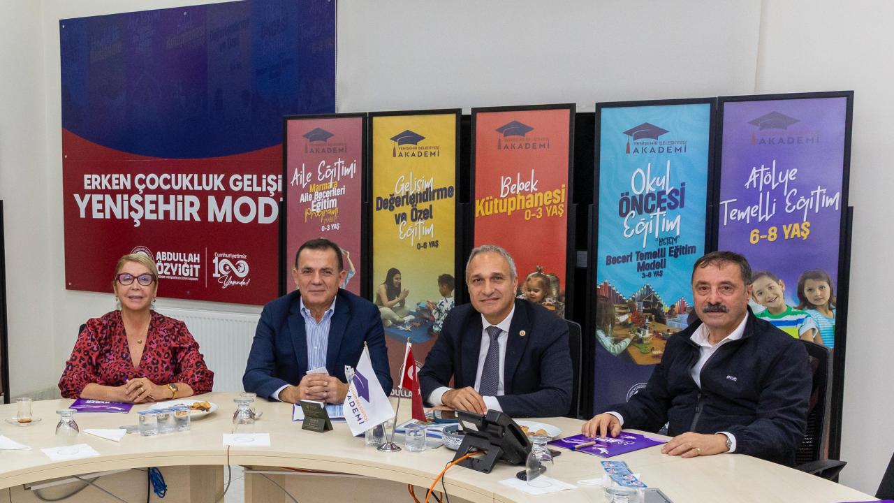 CHP Genel Başkan Yardımcısı Özçağdaş’tan “Yenişehir Modeli”ne tam not