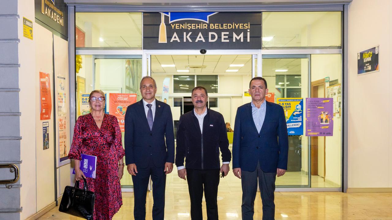 CHP Genel Başkan Yardımcısı Özçağdaş’tan “Yenişehir Modeli”ne tam not