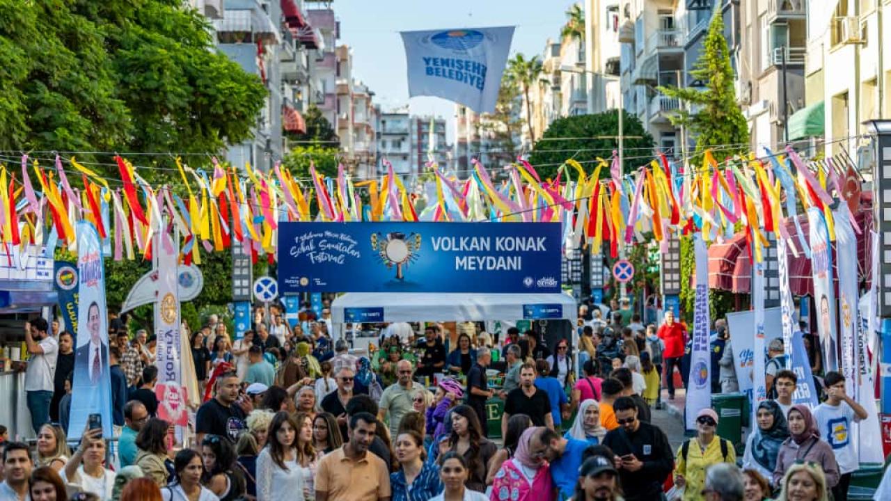 Kushimoto Sokak Sanatçıları Festivali bu yıl da on binlerce kişiyi ağırladı