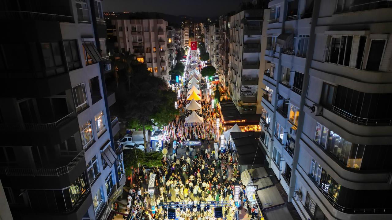 Kushimoto Sokak Sanatçıları Festivali bu yıl da on binlerce kişiyi ağırladı