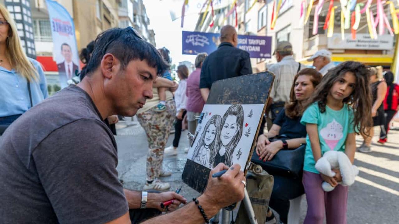 Kushimoto Sokak Sanatçıları Festivali bu yıl da on binlerce kişiyi ağırladı