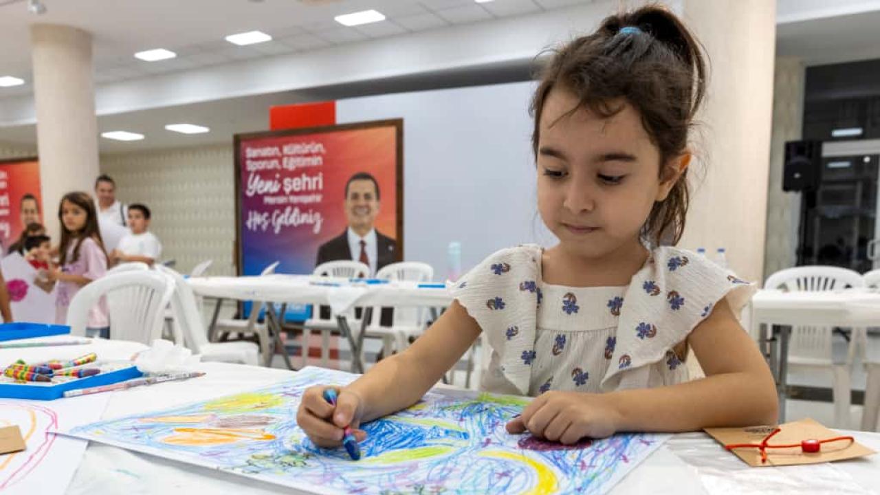 Yenişehir’de minik eller renklerle buluştu