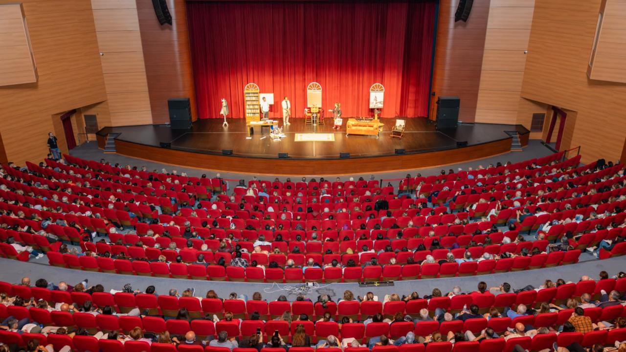 5. Yenişehir Komedi Oyunları Festivali binlerce sanatseveri ağırladı