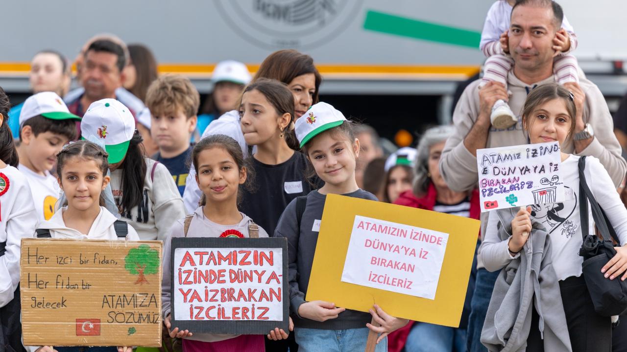 Başkan Özyiğit, Emirler’deki yeşil seferberliğe katıldı