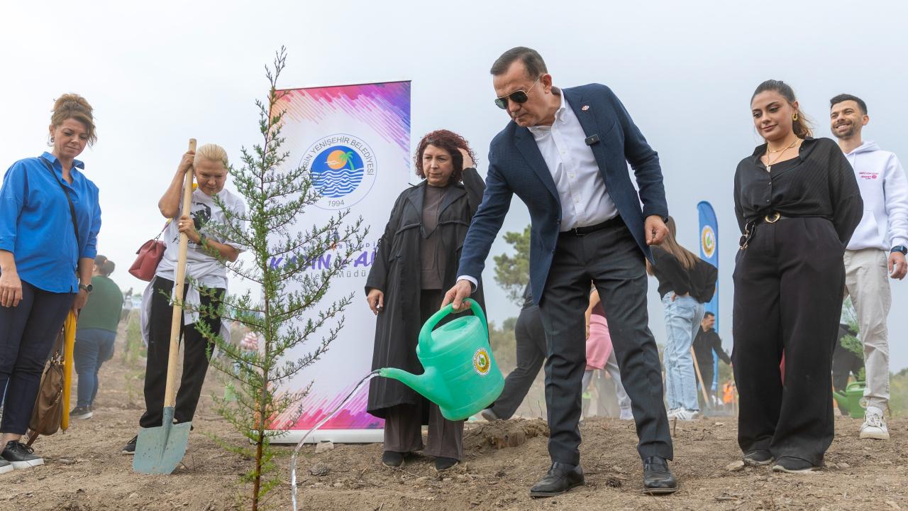 Başkan Özyiğit, Emirler’deki yeşil seferberliğe katıldı