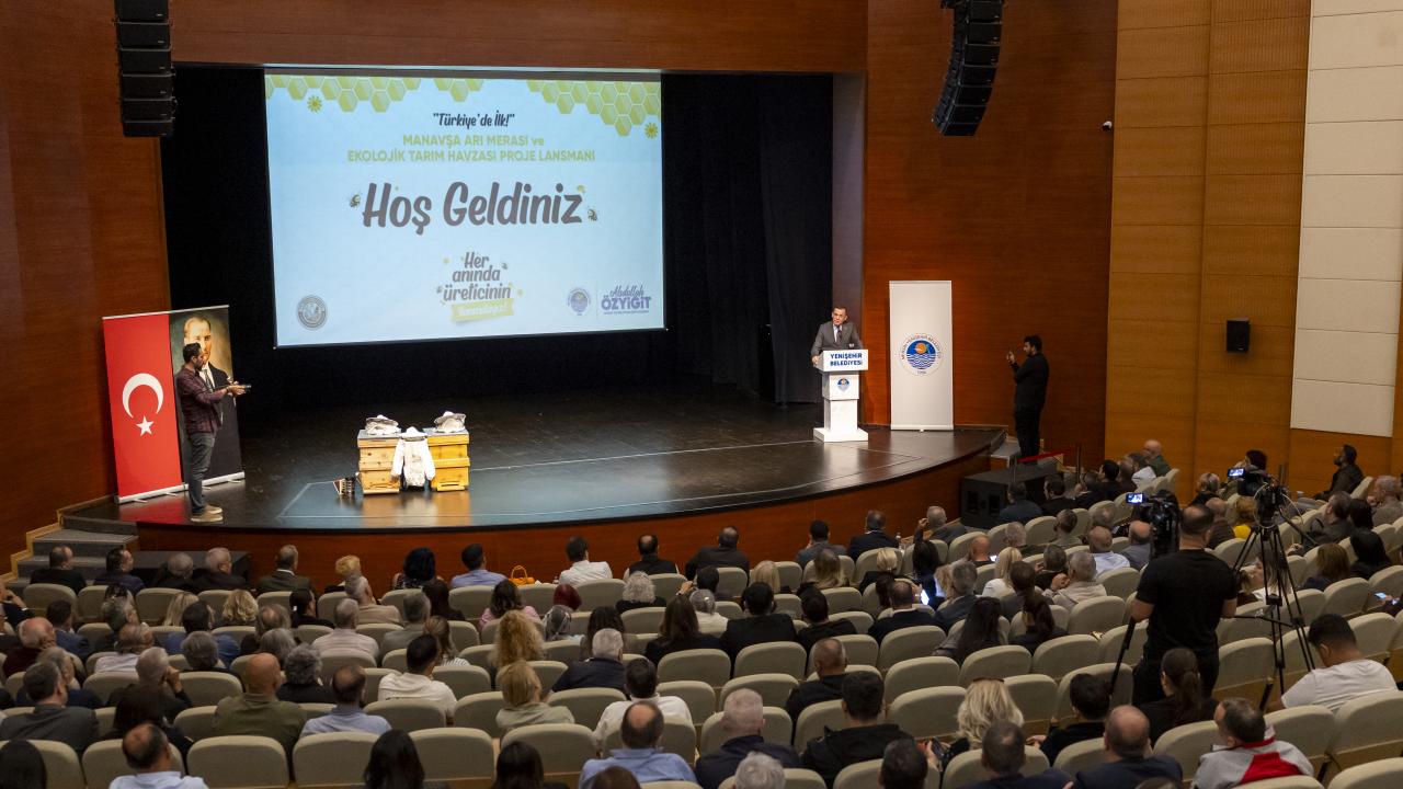 Yenişehir Belediyesi arı merası kuran Türkiye’deki ilk belediye oldu 