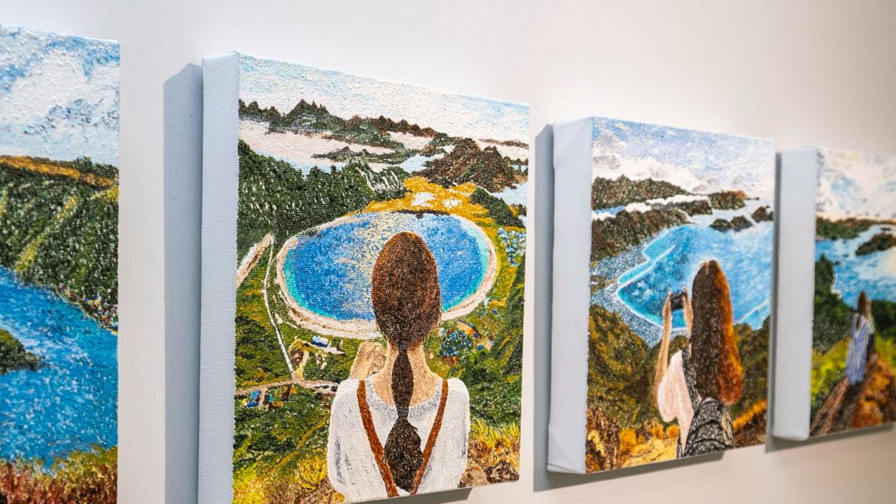 Mini Paint-4 Resim Sergisi, Yenişehir'de açıldı