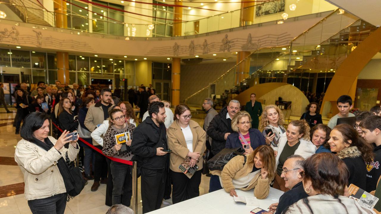 Sunay Akın'dan Yenişehir'e tam not
