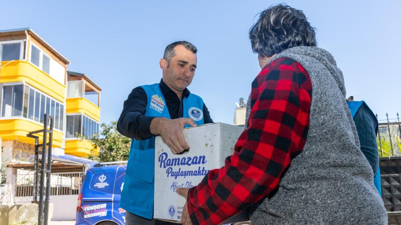 Yenişehir Belediyesi’nden Bayram sofralarına destek 