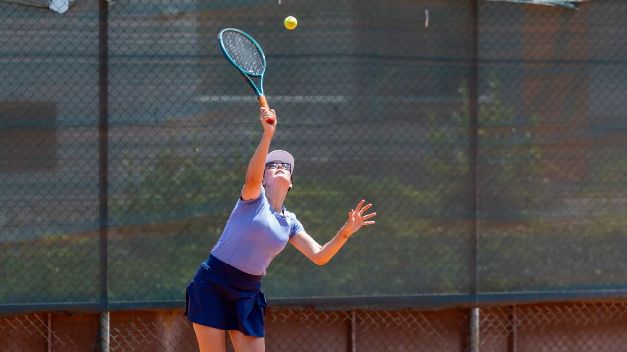 Yenişehir’de tenis şöleni