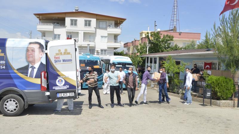 Yenişehir Belediyesinin yardımları tüm kesimlere ulaşıyor