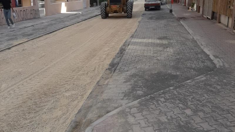 Yenişehir’de asfalt ve yol yapım çalışmaları sürüyor