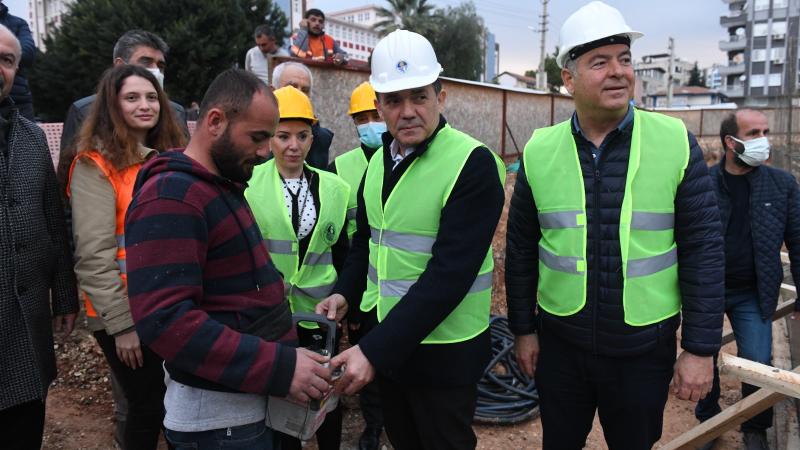 Yenişehir Belediyesi Göçmen Balık Pazarı'nın temeli atıldı 