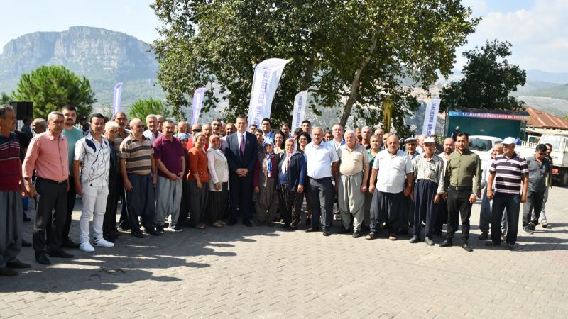 Yenişehir Belediyesinden üreticilere organik solucan gübresi