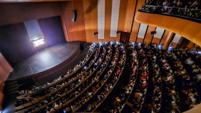 4. Yenişehir Komedi Oyunları Festivali başladı