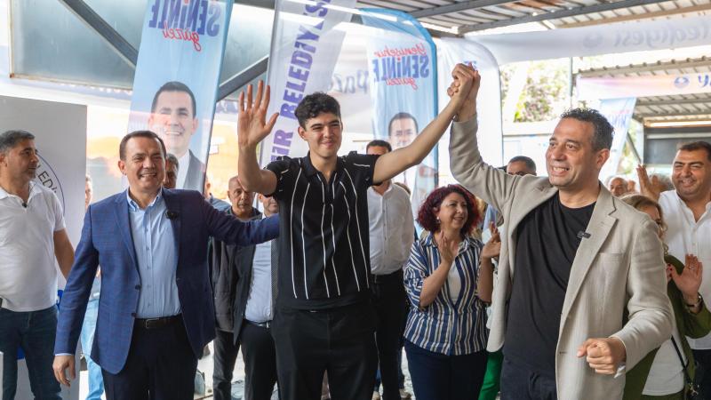 Başkan Özyiğit, Ali Mahir Başarır ve Berkay Gezgin’le birlikte kadınlarla buluştu